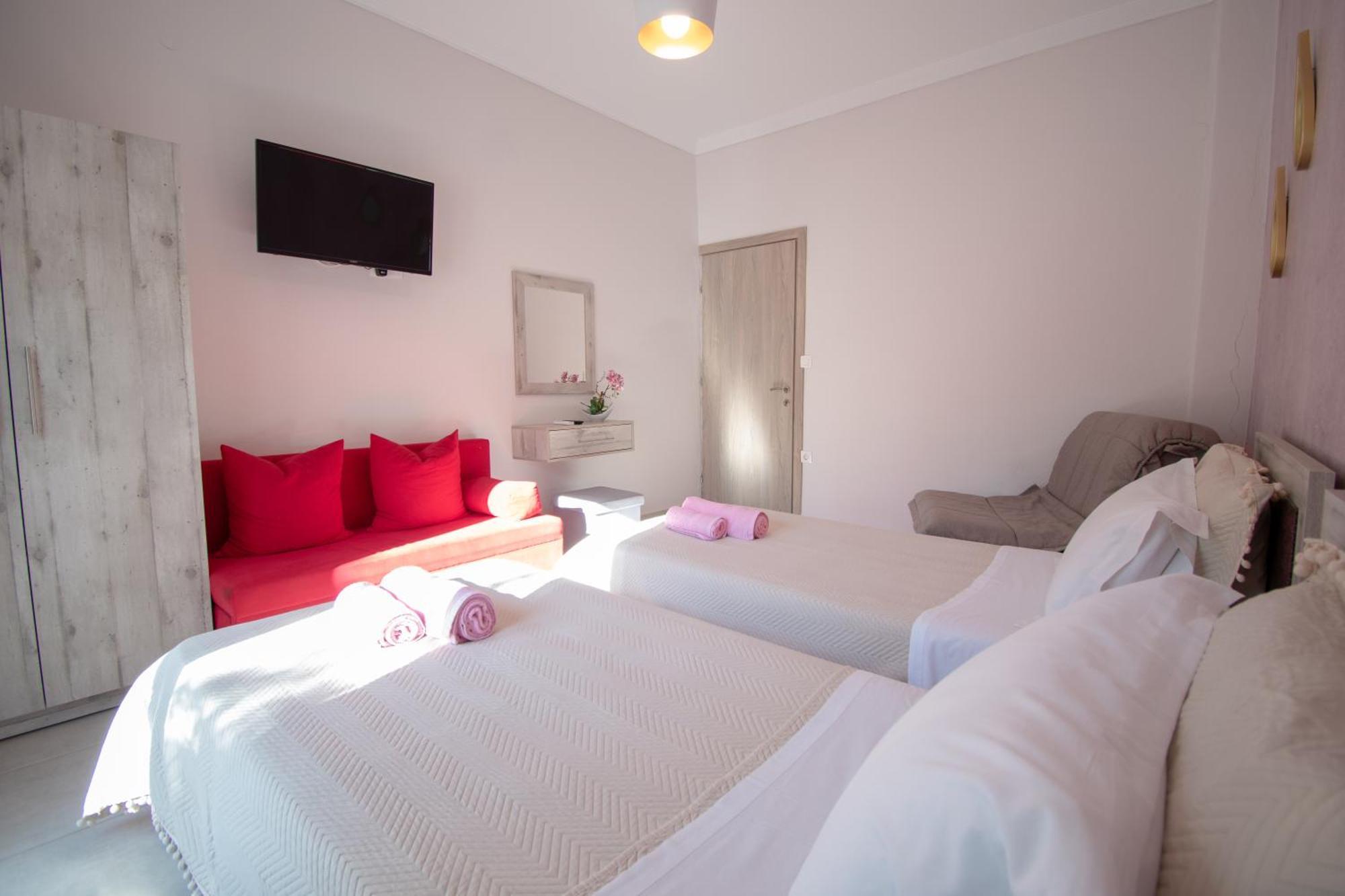 Magdalena Seaside Apartments Nea Roda Habitación foto